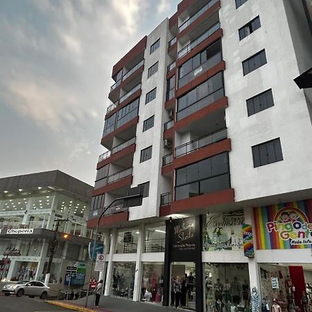 Apartamento 402, London Avenida 18 De Fevereiro Piratuba Zewnętrze zdjęcie